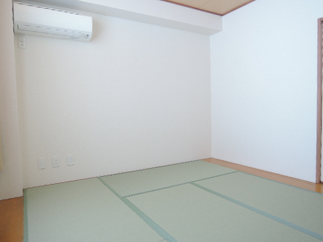 その他部屋・スペース　エアコン１基付の和室