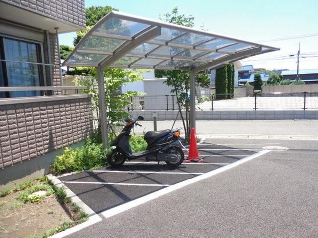 その他共有部分　★屋根付きの駐輪場★