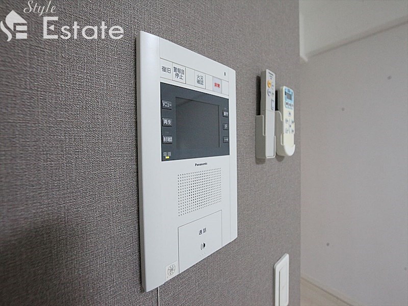 セキュリティ　モニター付きインターホン