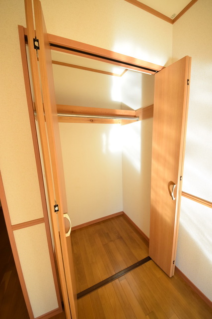 収納　☆お部屋をすっきりさせましょう☆