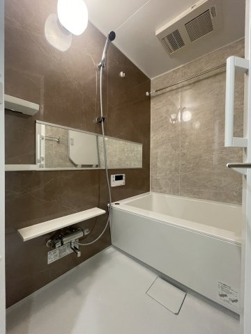 バス・シャワールーム