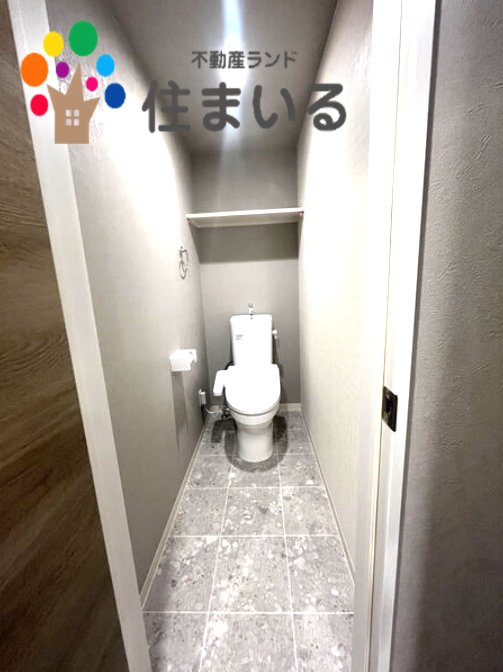 トイレ　※同型タイプとなります