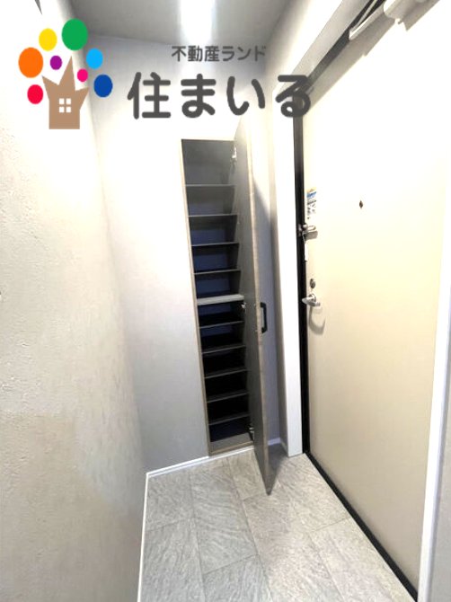 玄関　※同型タイプとなります