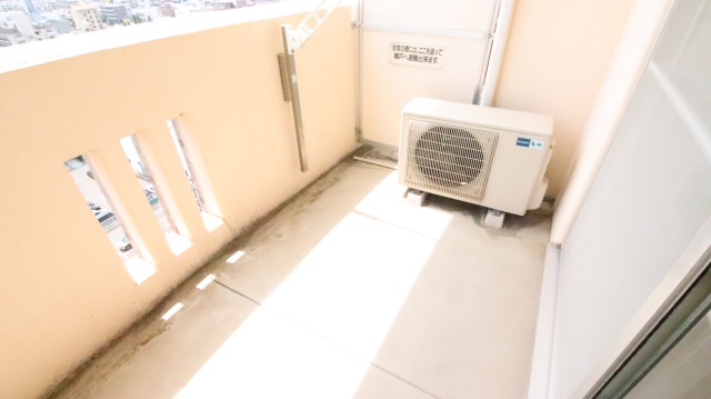 バルコニー　※別室の参考写真の為、現況優先です。