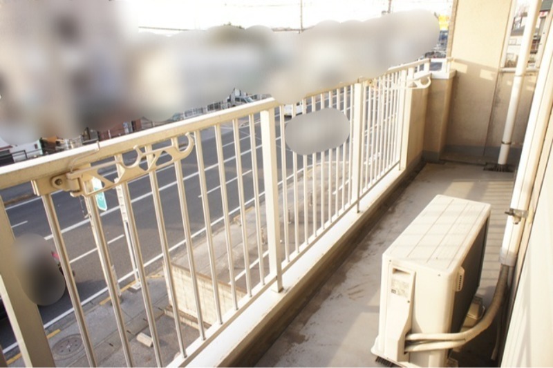 バルコニー　図面と現状に相違がある場合には現状を優先