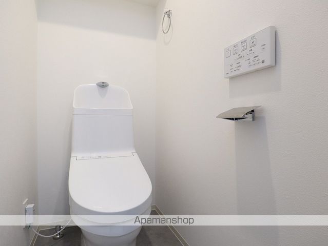 地下鉄東山線 今池駅 徒歩5分 9階建 築2年のトイレ写真