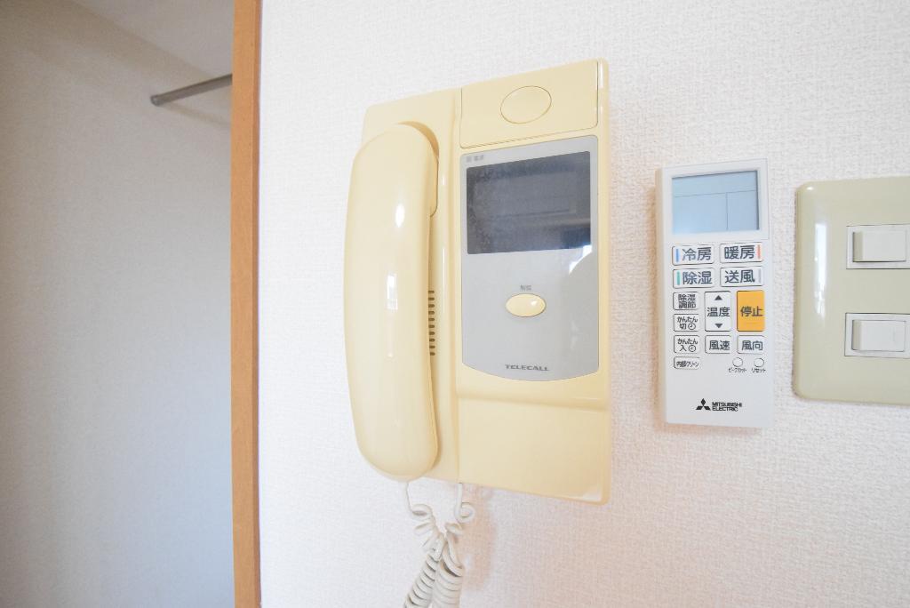 セキュリティ　カメラ付インターホン