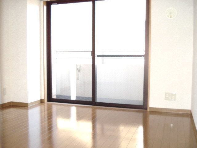 居室・リビング　☆フローリング☆