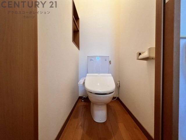 トイレ　ウォシュレット付きのトイレです♪