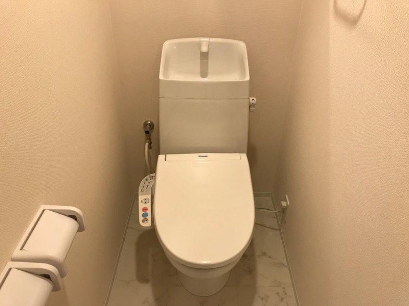 トイレ　図面と現状に相違がある場合には現状を優先