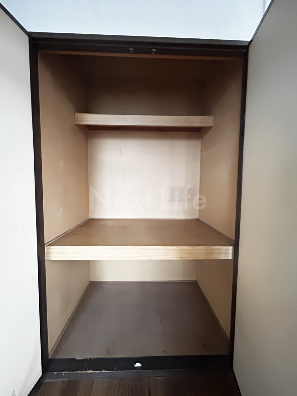 収納　ドミール立川2 201