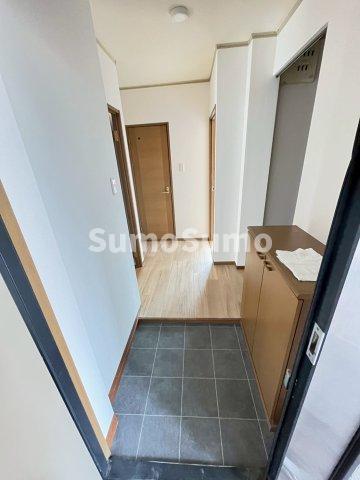 玄関　明るい玄関です