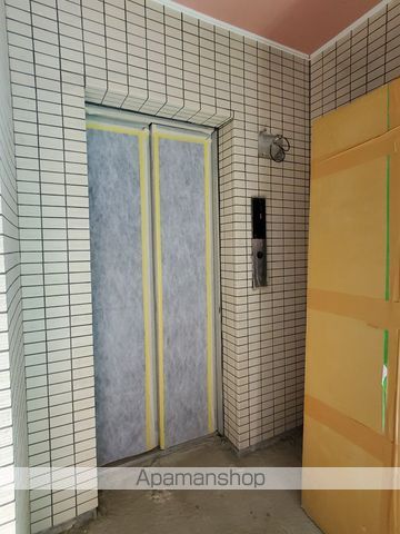 ロビー　ロビー