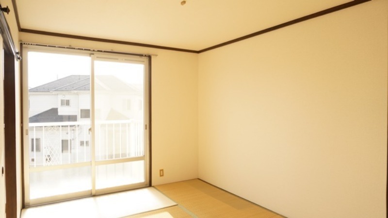 居室・リビング　図面と現状に相違がある場合には現状を優先