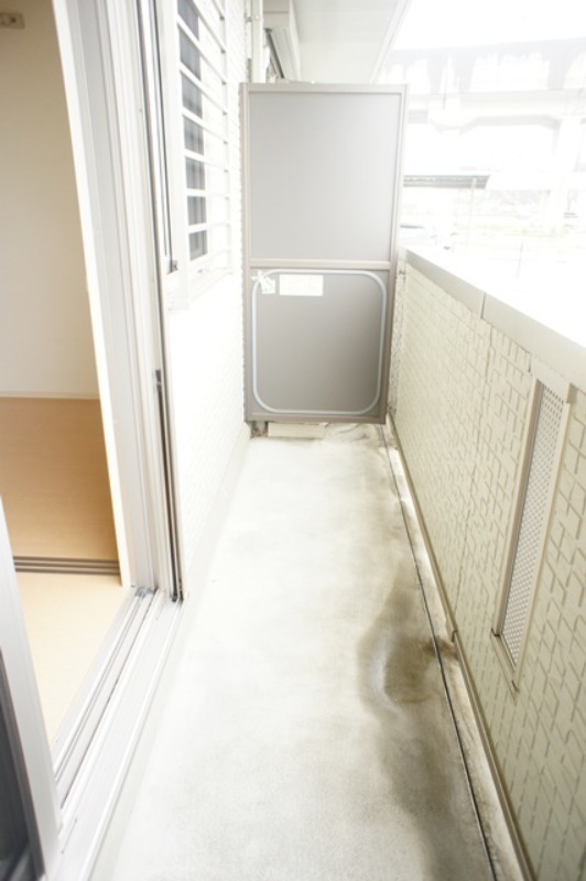 バルコニー　図面と現状に相違がある場合には現状を優先