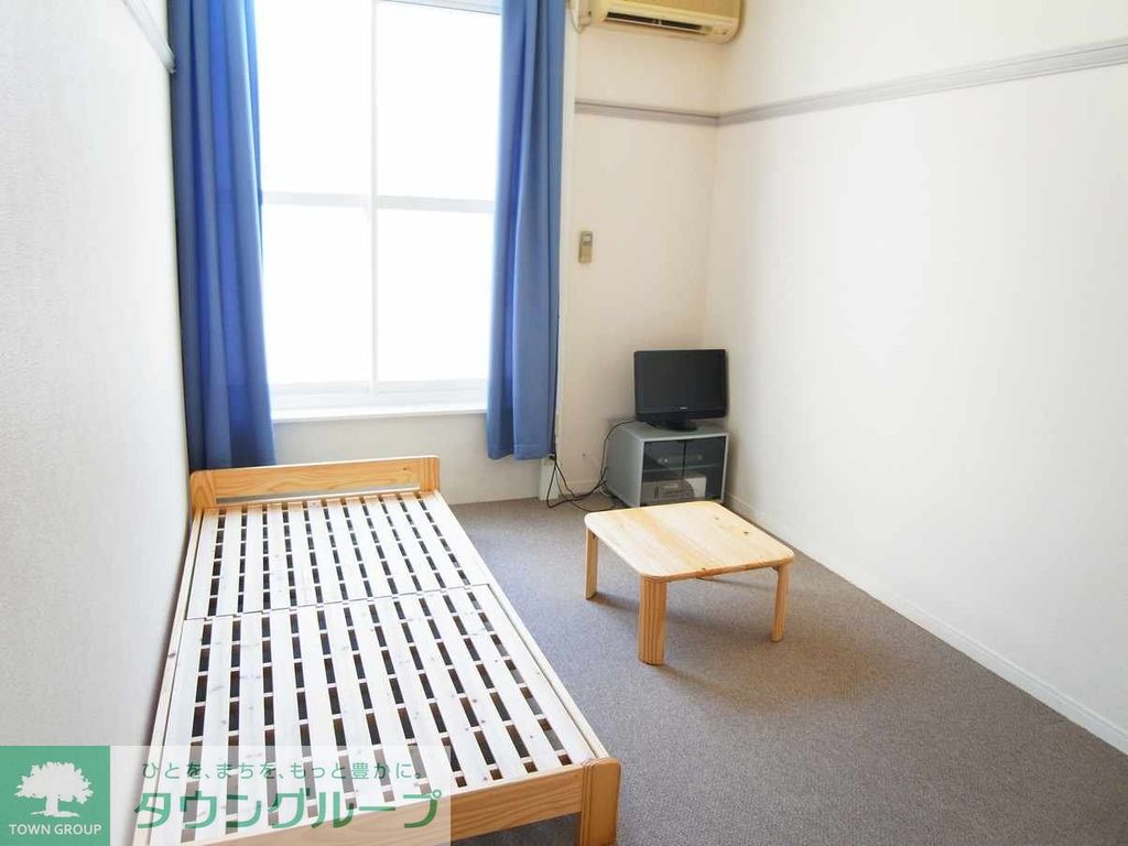 居室・リビング　2F（家具家電付きの場合）