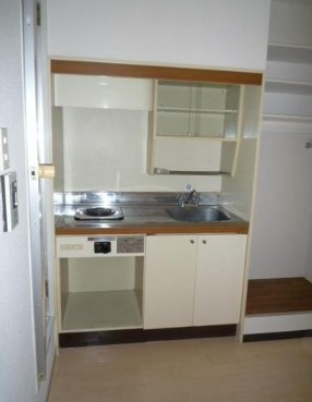 キッチン　写真は別号室です。現況優先になります。