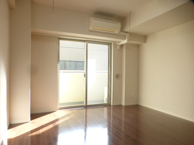 居室・リビング　居室※別部屋参考写真