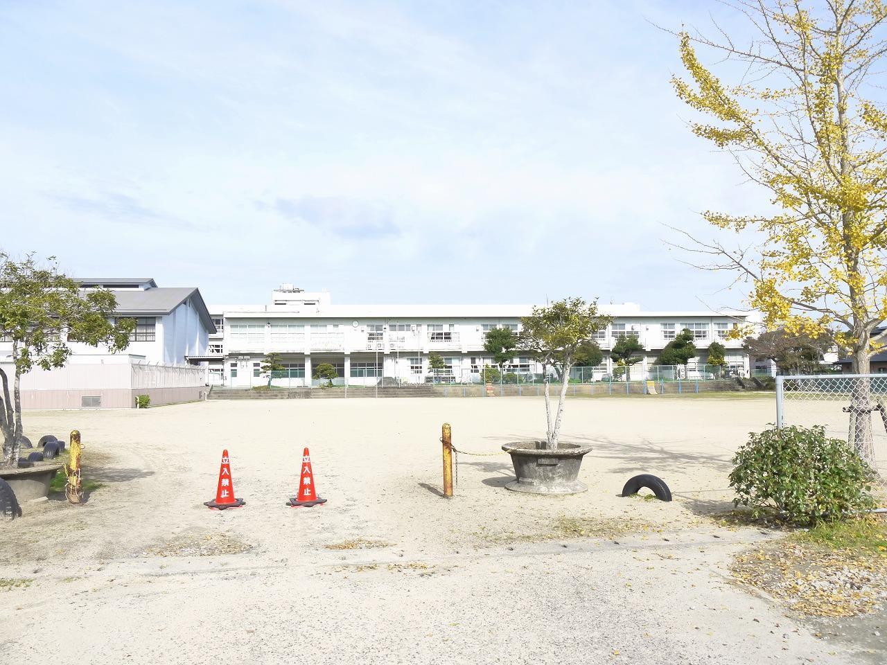 小学校　田代小学校（小学校）まで750m