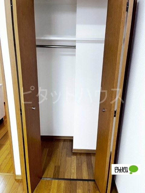 収納　クローゼット