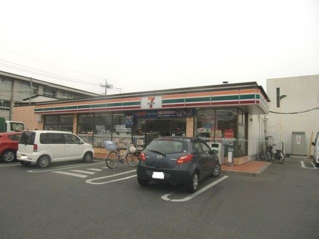 コンビニ　セブンイレブン岡山藤崎東店（コンビニ）まで540m