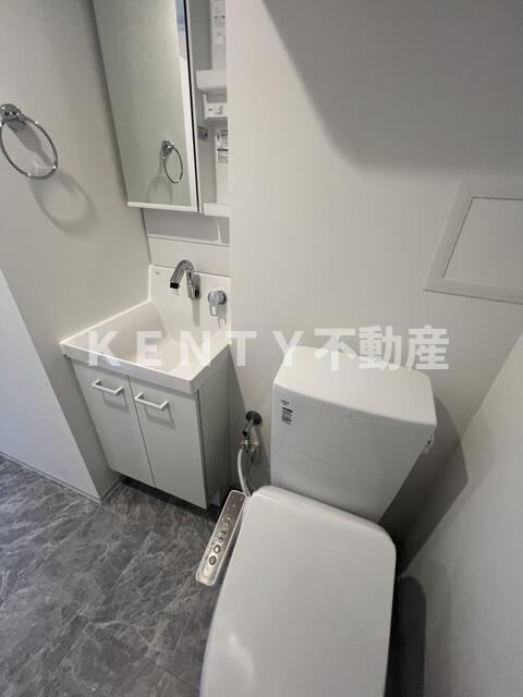 トイレ　シンプルで使いやすいトイレです