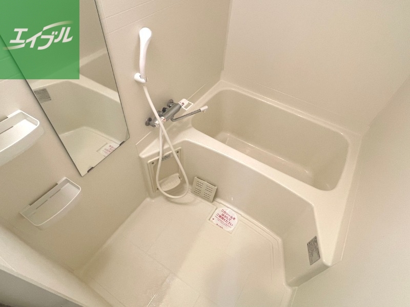 バス・シャワールーム　※同タイプ１階写真