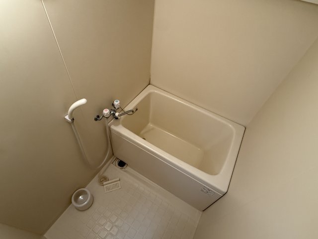 バス・シャワールーム　上前津寿ビル