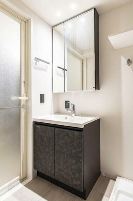 洗面設備　同仕様タイプ