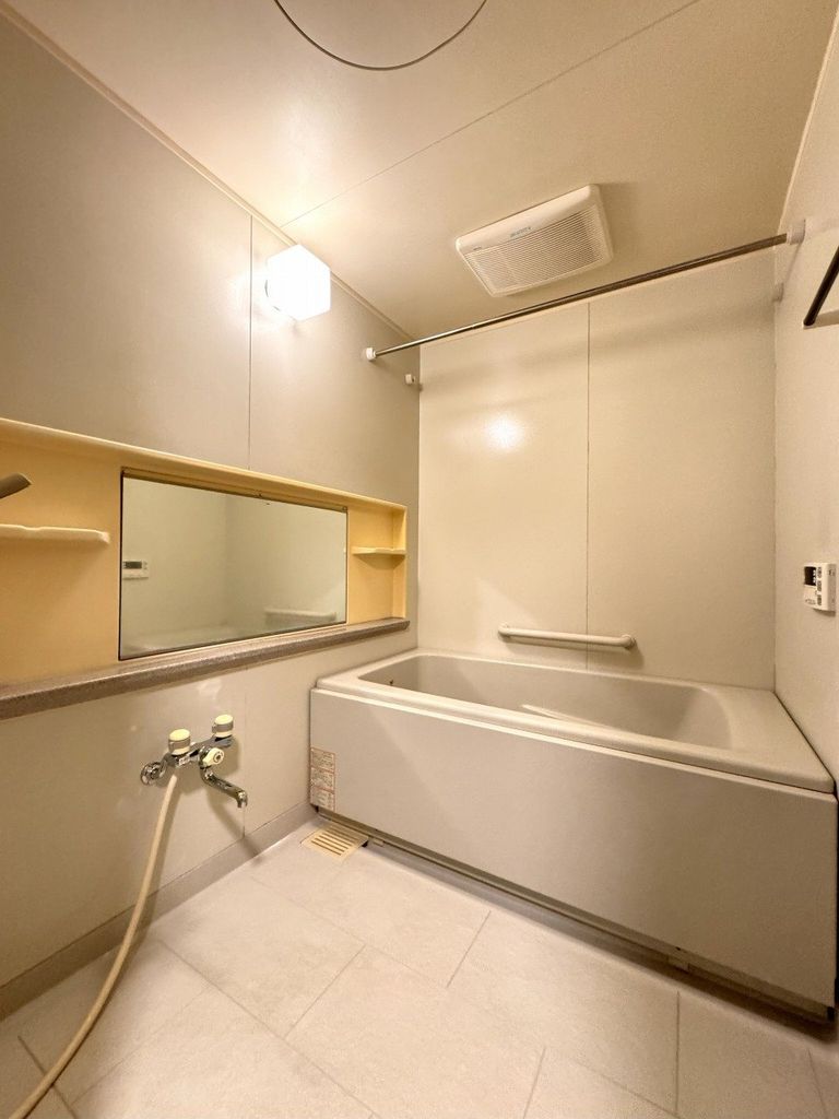 バス・シャワールーム　浴室（1418サイズ）