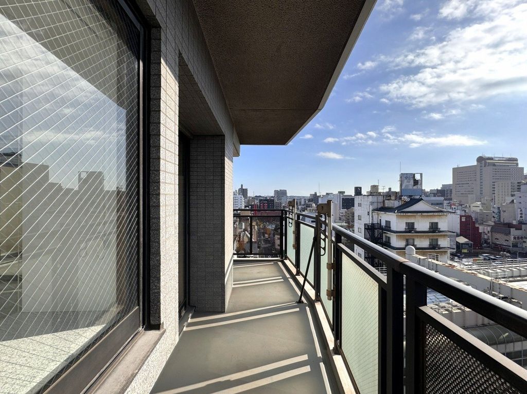 バルコニー　LD側バルコニー（南向き）