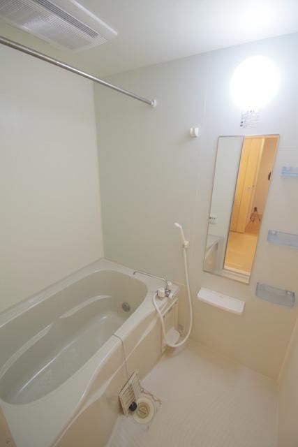 バス・シャワールーム　★きれいな浴槽★