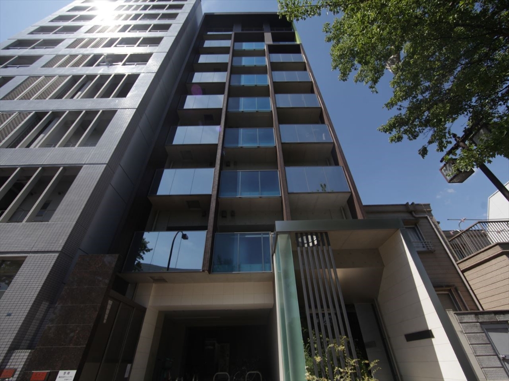 建物外観　外観　オートロック付　宅配ＢＯＸ付　防犯カメラ付