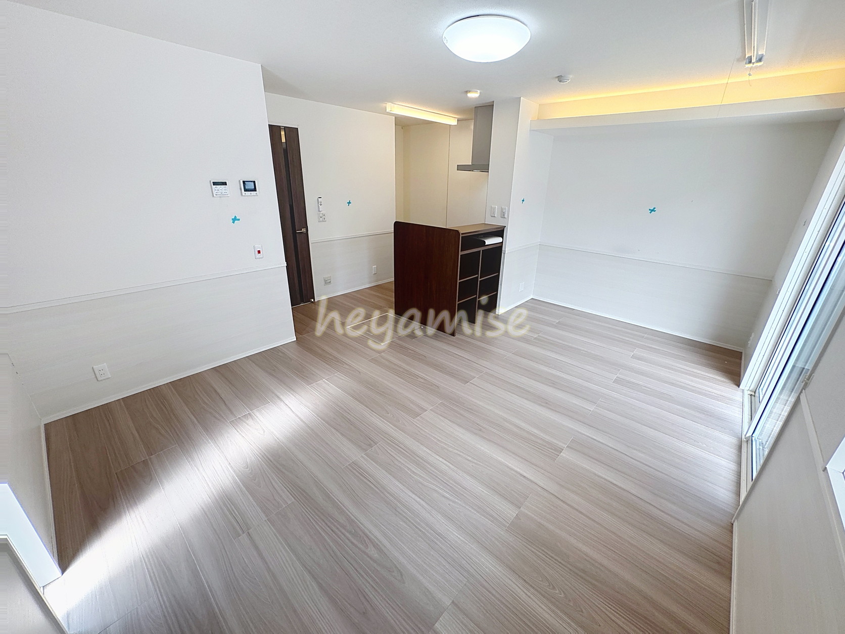 居室・リビング　同型モデル