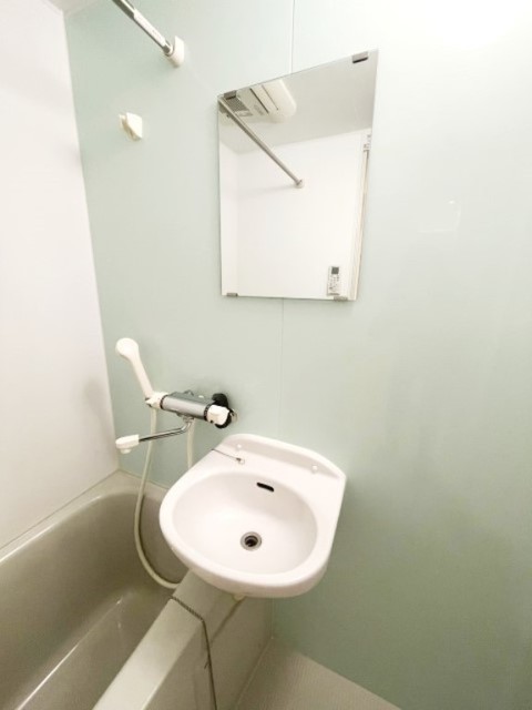 洗面設備　別部屋同仕様