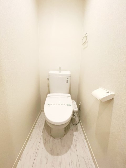 トイレ　別部屋同仕様