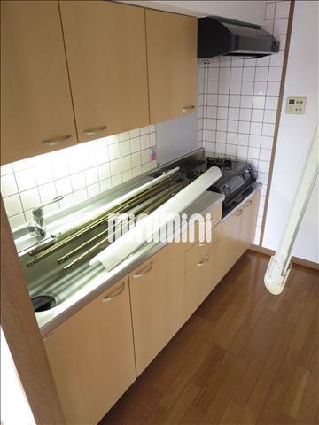 キッチン　広々とした自炊のし易いキッチン