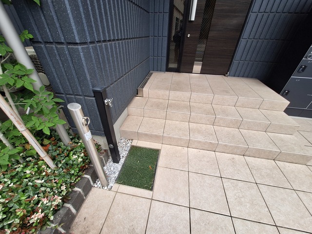 ロビー　ペット用足洗い場