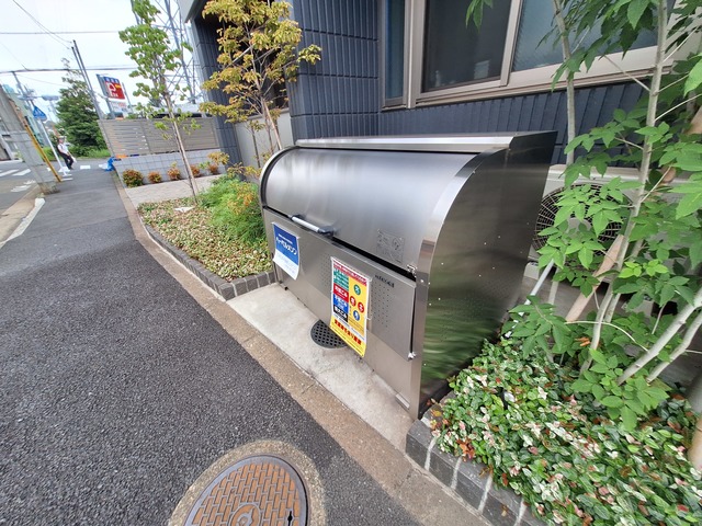 その他　敷地内ゴミストッカー