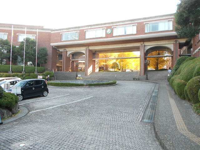 大学・短大　静岡県立大学草薙キャンパス（大学・短大）まで2100m