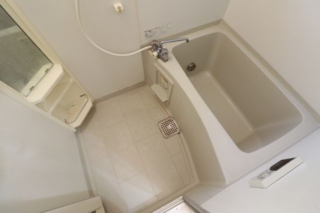 バス・シャワールーム　★同物件別号室参考写真★