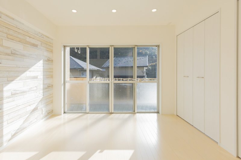 居室・リビング　※205号室の写真です。現況と相違がある場合は、現況優先。