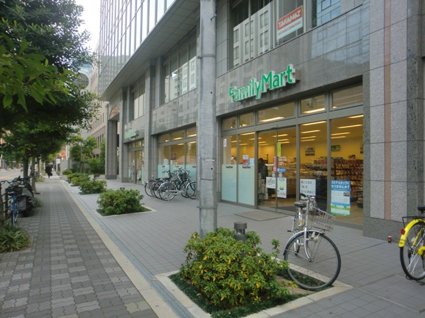 コンビニ　FamilyMart 西宮原一丁目店（コンビニ）まで548m