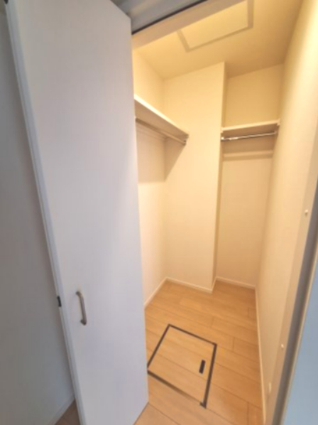 収納　ウォークインクローゼット