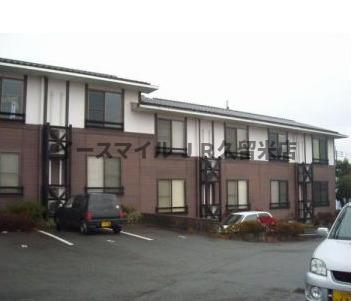 駐車場　車をお持ちの方に嬉しい駐車場付きの物件です