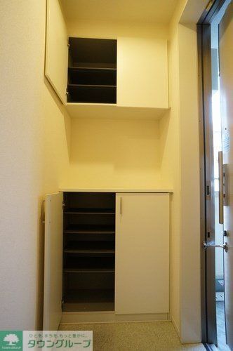 玄関　収納