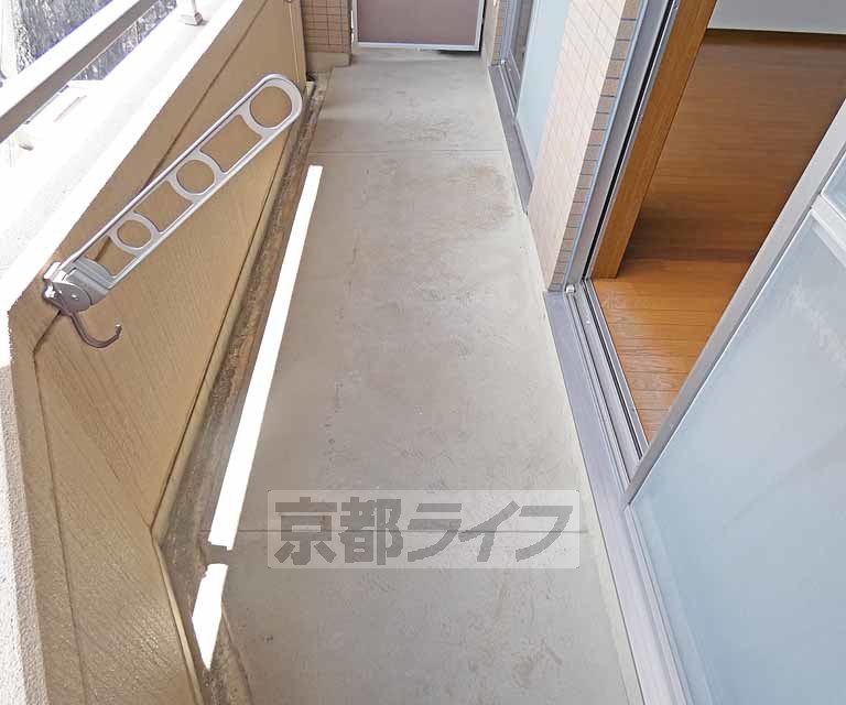 バルコニー　バルコニです。