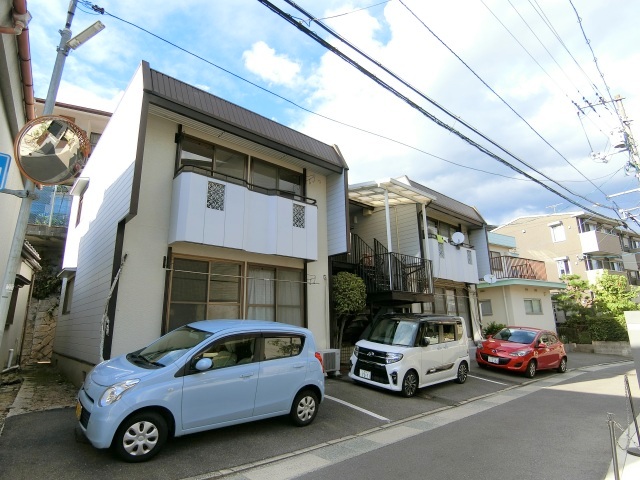 建物外観　お問合せはシティホーム海田センター　082-821-2227