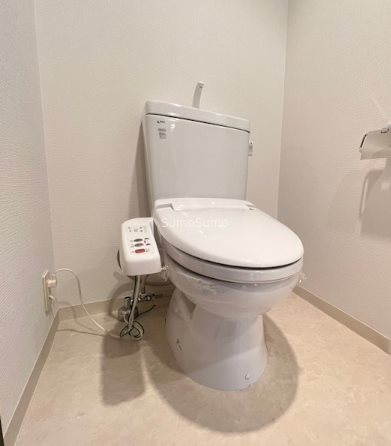 トイレ　トイレもきれいです