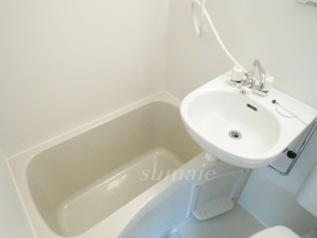 バス・シャワールーム　お風呂です。